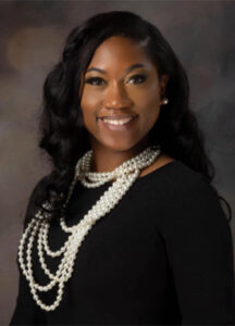 headshot of presenter kiana pendleton