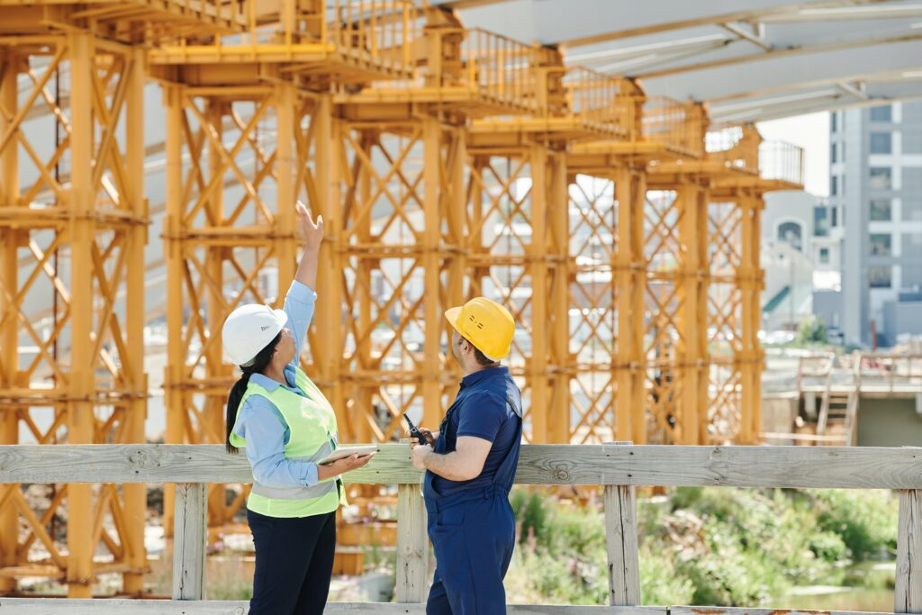 construction workers planning on sight